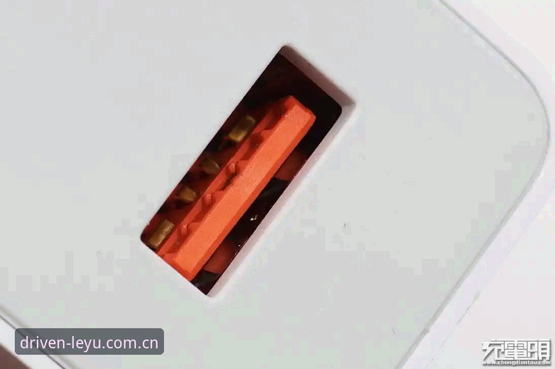 乐鱼原创驱动力v2.0.8深度评测：乐鱼体育平台AAGU旧版兼容修复与移动端实战验证